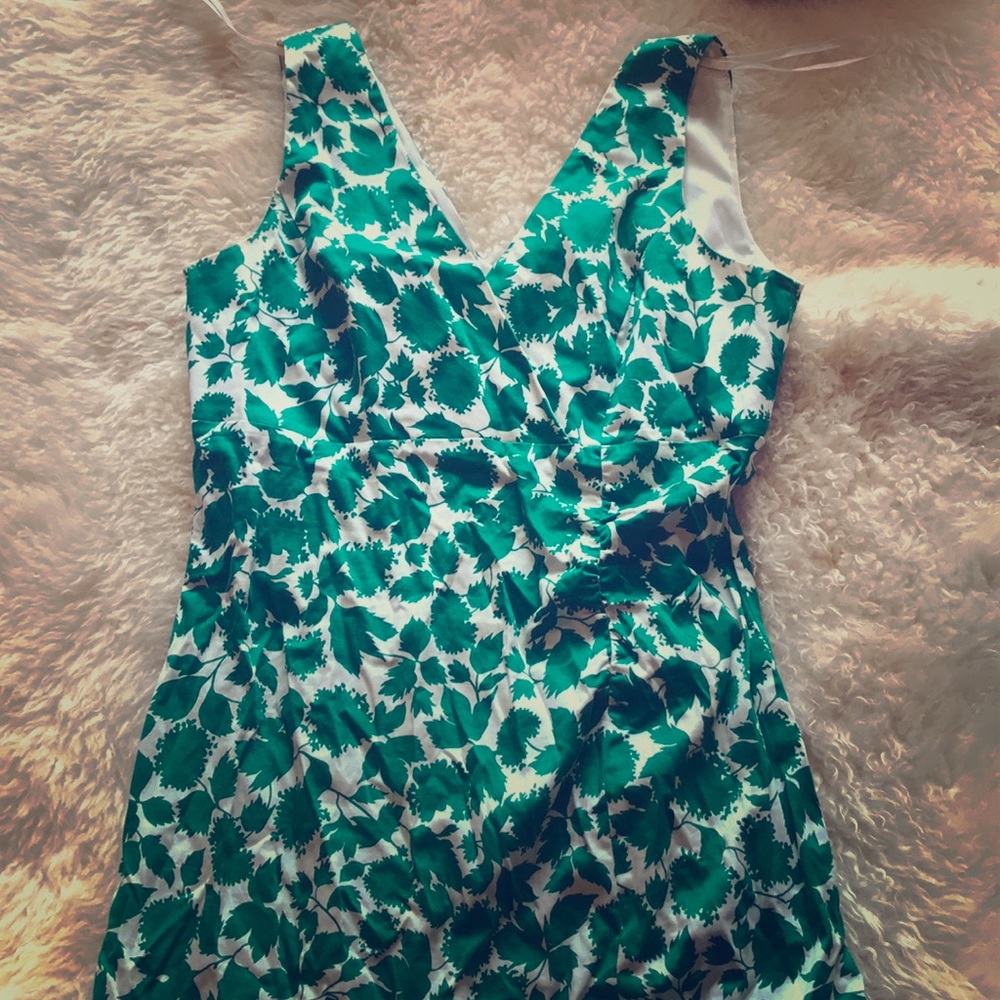 Donna Ricco green floral dress